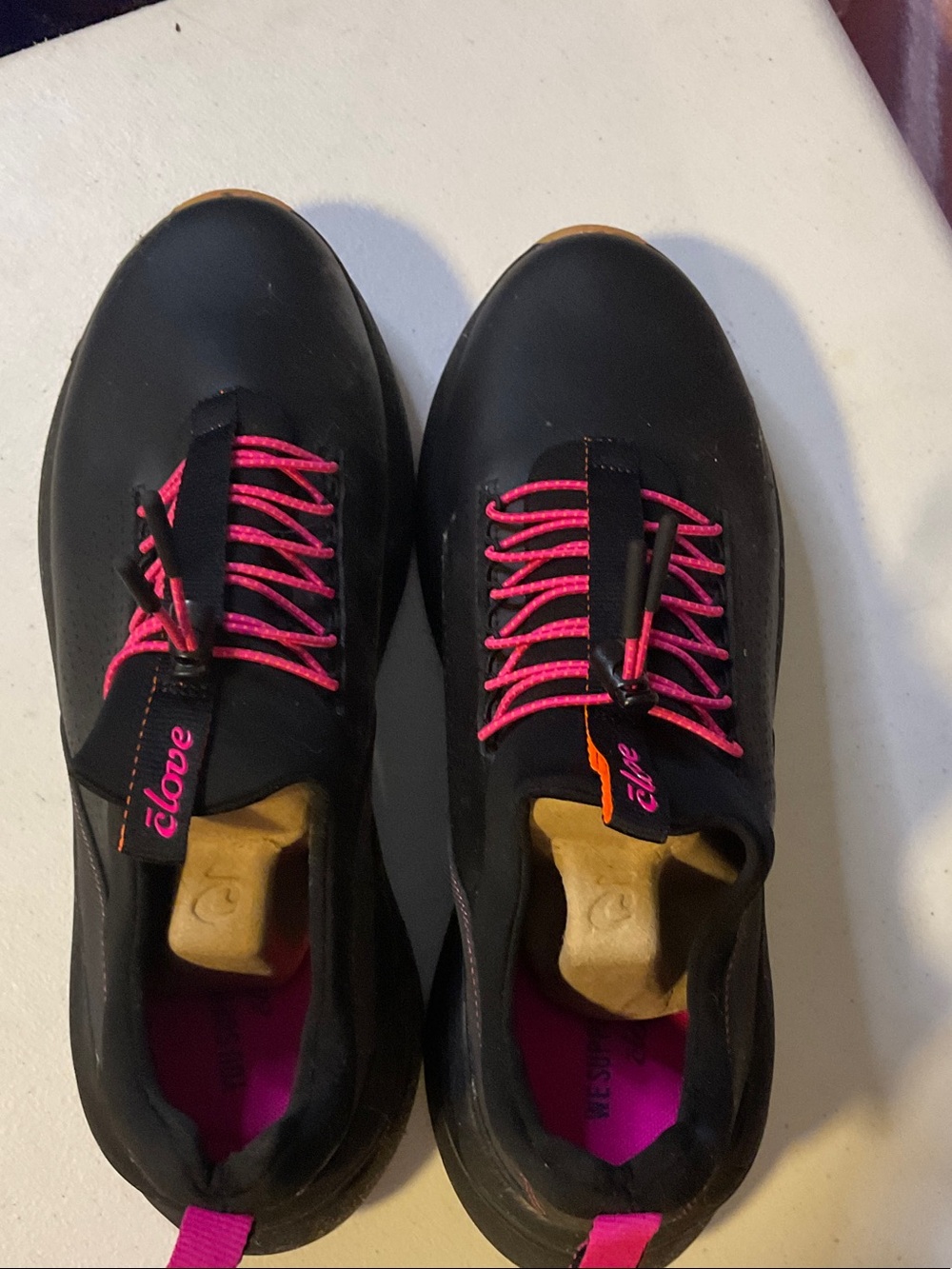 Shoes 10 - Clove Men's Black Athletic Sneakers with Pink Laces